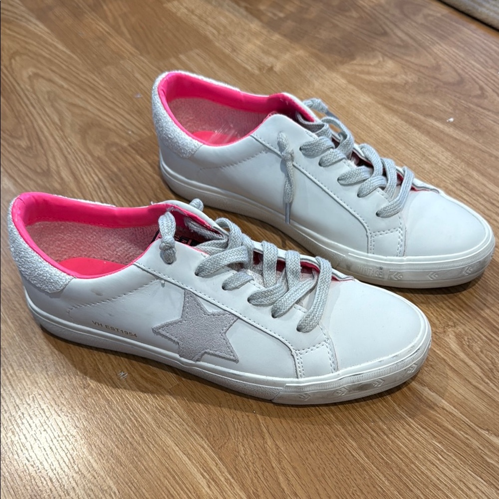 Vintage Havana fun! White Sneakers with Hot Pink Interior and Star Detail